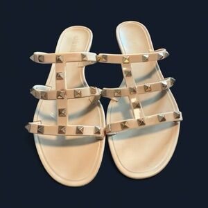 Light Tan Studded Slides -Size 9